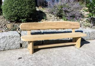 Sitzbank der Firma Rudolf Spielplatz, Spielplatzbauer, Spielplatzhersteller, Spielplatzgeräte, Schweiz