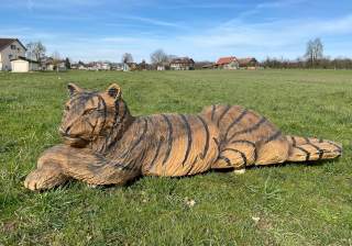 Massivholz-Schnitzerei der Firma Rudolf Spielplatz, Spielplatzbauer, Spielplatzhersteller, Spielplatzgeräte, Schweiz