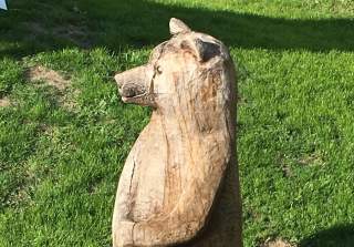 Massivholz-Schnitzerei der Firma Rudolf Spielplatz, Spielplatzbauer, Spielplatzhersteller, Spielplatzgeräte, Schweiz