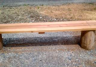 Sitzbank der Firma Rudolf Spielplatz, Spielplatzbauer, Spielplatzhersteller, Spielplatzgeräte, Schweiz